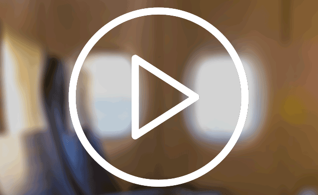 Bekijk de video over de bleed holes in vliegtuigramen